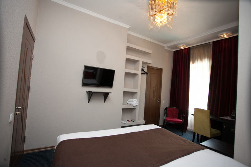 Shadow Boutique Hotel & Spa คีชีเนา ภายนอก รูปภาพ
