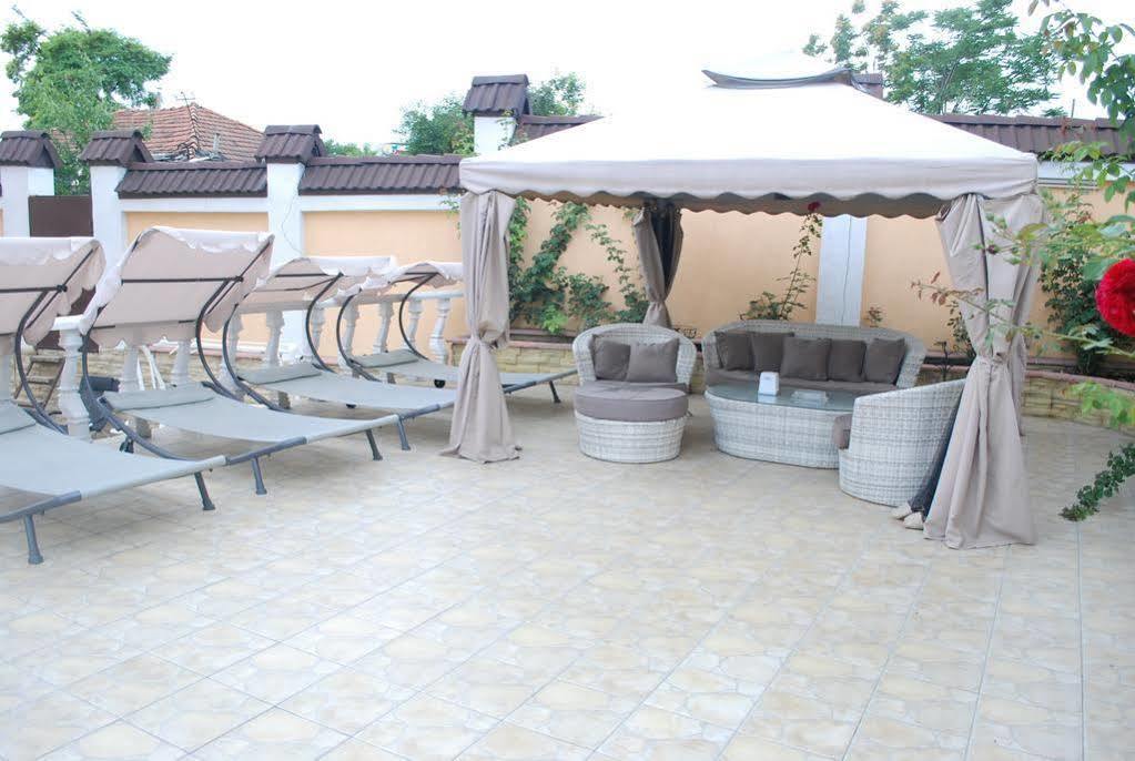 Shadow Boutique Hotel & Spa คีชีเนา ภายนอก รูปภาพ